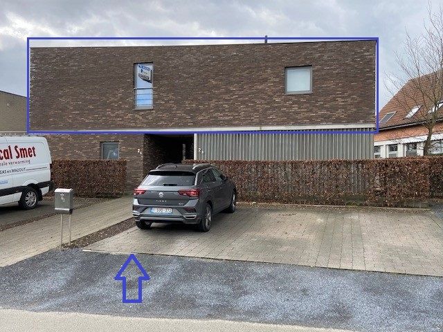 voorgevel + parking